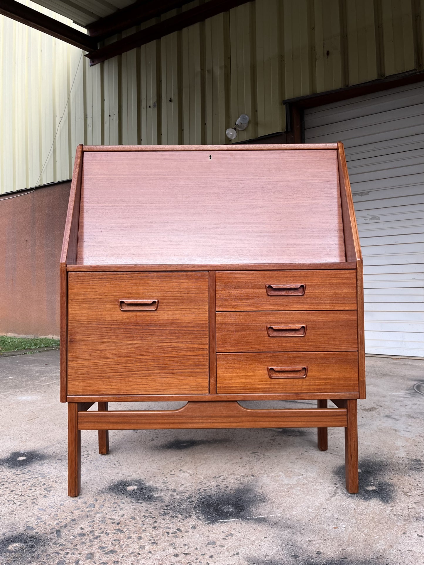Drylund Secretary Desk
