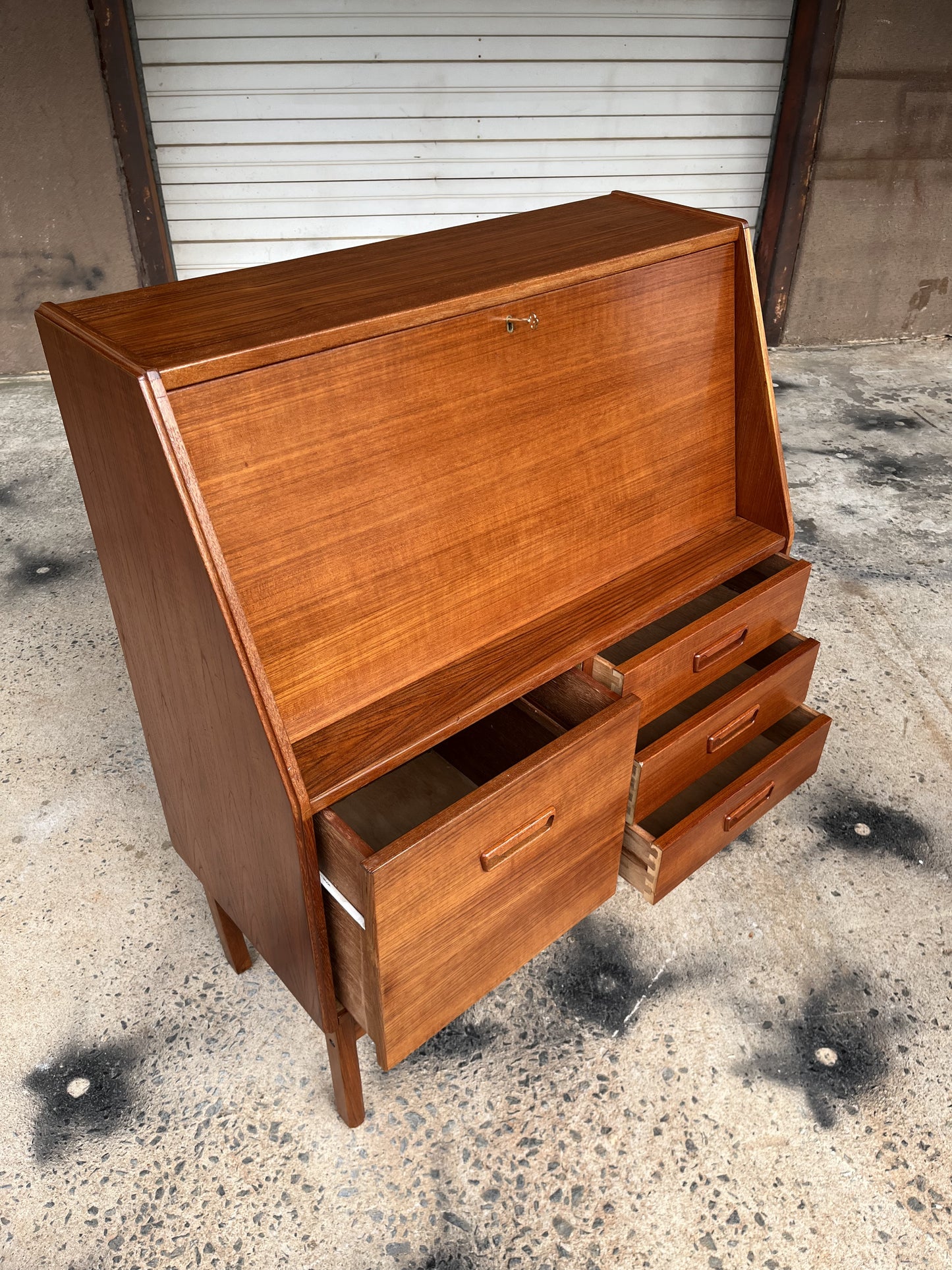Drylund Secretary Desk