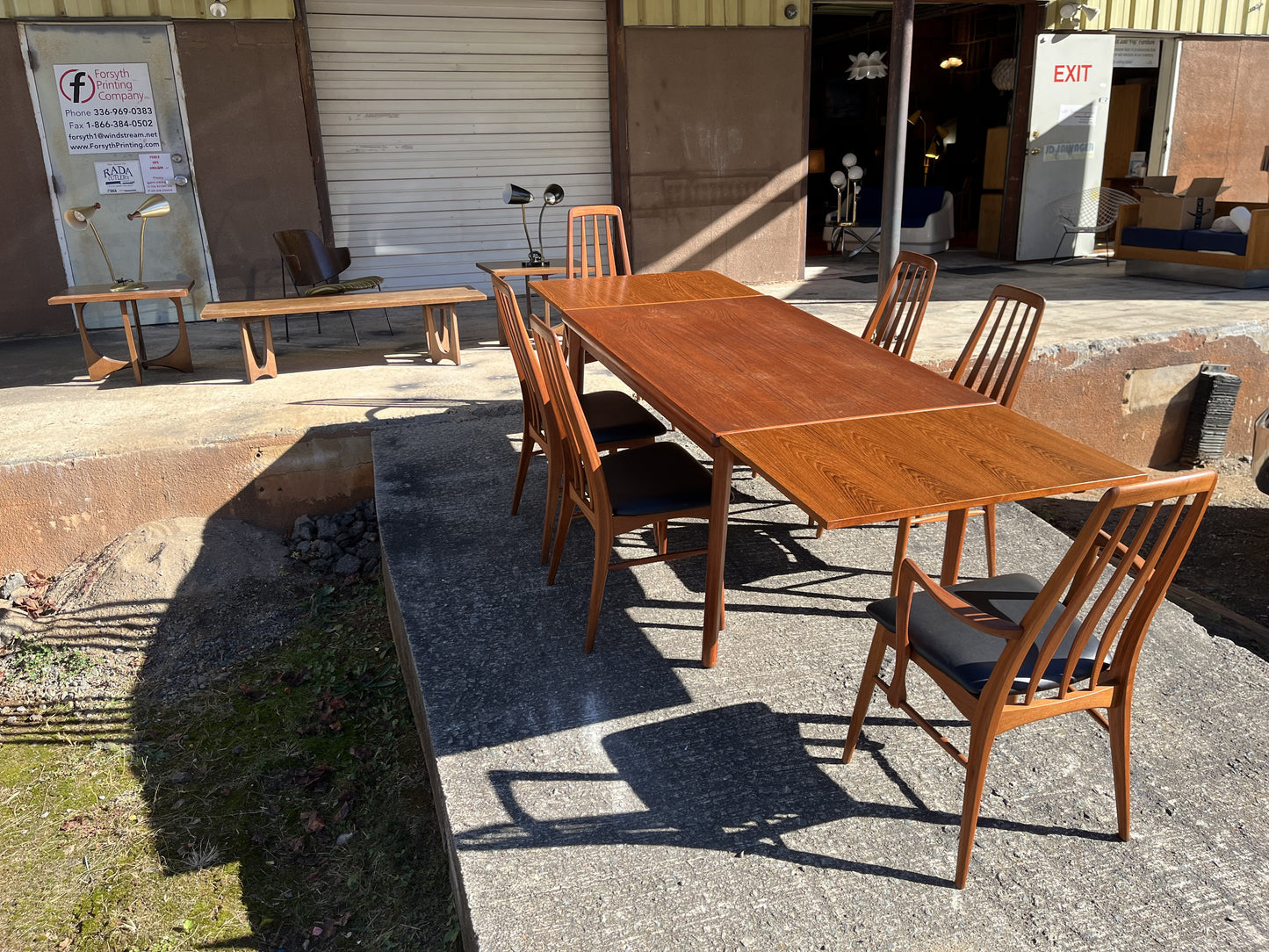 Hornslett dining table